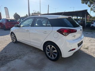 Hyundai i 20 2015 1.2 Full Extra Book Service-thumb-2
