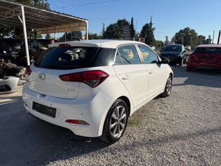 Hyundai i 20 2015 1.2 Full Extra Book Service-thumb-4