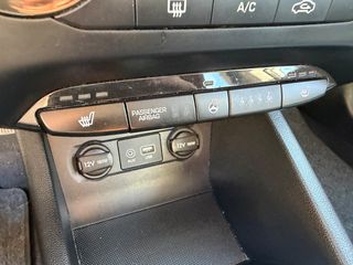 Hyundai i 20 2015 1.2 Full Extra Book Service-thumb-15