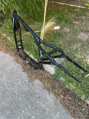 Harley Davidson sportster frame 1986-2003-thumb-1