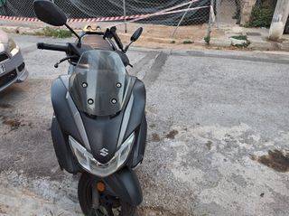 Suzuki Burgman 125 2024