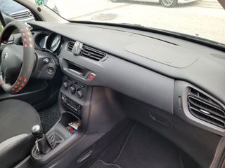 Citroen C3 2012-thumb-7