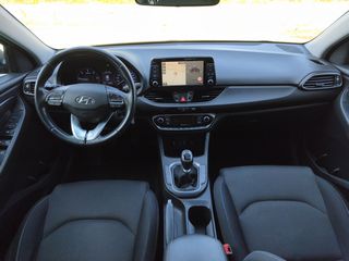 Hyundai i 30 2017 1.6 CDI NAVI Camera!!-thumb-14
