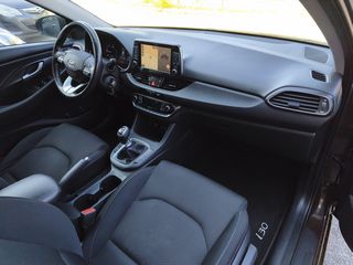 Hyundai i 30 2017 1.6 CDI NAVI Camera!!-thumb-15