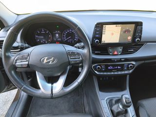 Hyundai i 30 2017 1.6 CDI NAVI Camera!!-thumb-17