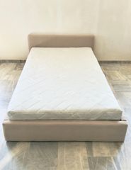 Κρεβάτι χειροποίητο με στρώμα 1,30 × 2,10 μέτρα..!!