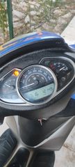 Piaggio Medley 150 2018-thumb-1