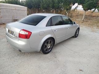 Audi A4 2004 Quattro-thumb-8