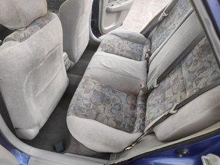Toyota Corolla 1997-thumb-24