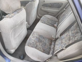 Toyota Corolla 1997-thumb-26