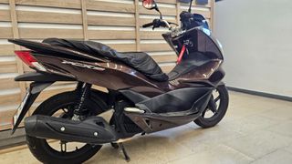 Honda PCX 125 2016-thumb-3