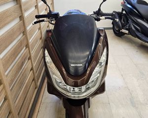 Honda PCX 125 2016-thumb-5