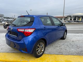 Toyota Yaris 2017 1.5cc 111HP 6 TAXYTHTEΣ LED KAMEΡΑ-thumb-1