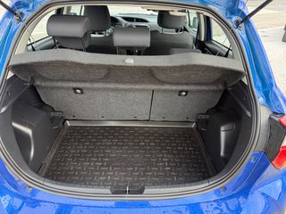 Toyota Yaris 2017 1.5cc 111HP 6 TAXYTHTEΣ LED KAMEΡΑ-thumb-36