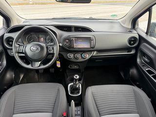 Toyota Yaris 2017 1.5cc 111HP 6 TAXYTHTEΣ LED KAMEΡΑ-thumb-16