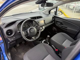 Toyota Yaris 2017 1.5cc 111HP 6 TAXYTHTEΣ LED KAMEΡΑ-thumb-18