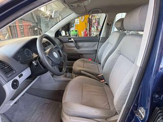 Volkswagen Polo 2002 1.4-thumb-7