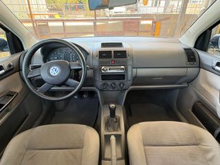Volkswagen Polo 2002 1.4-thumb-9