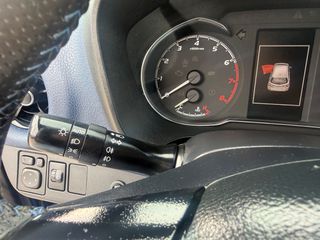 Toyota Yaris 2017 1.5 111HP LOUNGE KLIMA LED ΔΙΧΡΩΜΟ-thumb-34