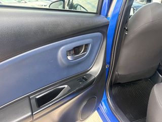Toyota Yaris 2017 1.5 111HP LOUNGE KLIMA LED ΔΙΧΡΩΜΟ-thumb-48