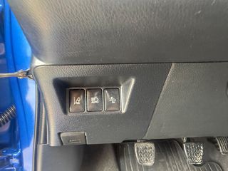 Toyota Yaris 2017 1.5 111HP LOUNGE KLIMA LED ΔΙΧΡΩΜΟ-thumb-23