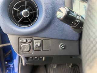 Toyota Yaris 2017 1.5 111HP LOUNGE KLIMA LED ΔΙΧΡΩΜΟ-thumb-24
