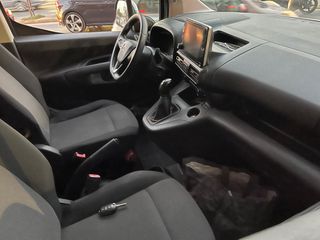 Opel Combo 2020-thumb-30