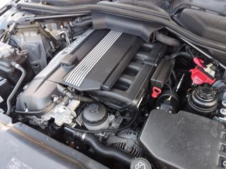 BMW 520 (E60) 2.2 BENZIN - ΔΙΑΦΟΡΑ ΑΝΤΑΛΛΑΚΤΙΚΑ!-thumb-3