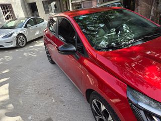 Renault Clio 2023 1.5 diesel 100ph-thumb-6