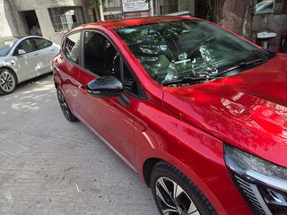 Renault Clio 2023 1.5 diesel 100ph-thumb-8