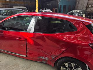 Renault Clio 2023 1.5 diesel 100ph-thumb-39