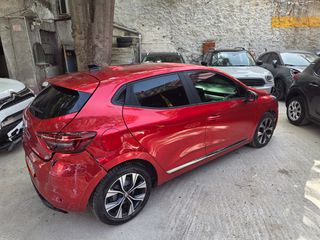 Renault Clio 2023 1.5 diesel 100ph-thumb-15