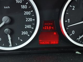 ΚΙΝΗΤΗΡΑΣ - BMW 520i (E60) 2.2 BENZINH M54B22 140.000km (VIDEO)-thumb-4