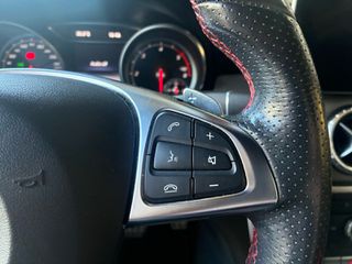 Mercedes-Benz CLA 220 2019 AMG LINE-thumb-14
