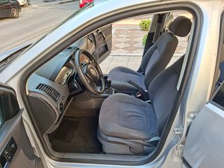 Volkswagen Polo 2004 1.2 TRENDLINE 5θ-thumb-15
