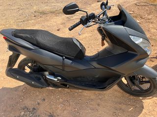 Honda PCX 150 2015-thumb-2