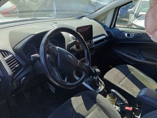 Ford EcoSport 2018-thumb-7
