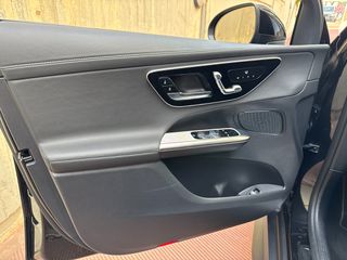 Mercedes-Benz GLC 300 2025 COUPE -DE -AMG -PANO -DIGITAL LED -NIGHT-thumb-101