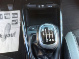 Kia Stonic 2018 1.0 T-GDI PLATINUM EDITION-thumb-25