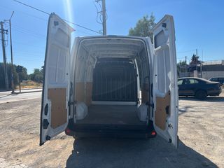 Κλούβα Nissan 2020 NV400-thumb-10