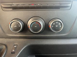 Κλούβα Nissan 2020 NV400-thumb-21