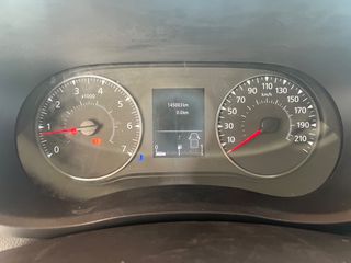 Κλούβα Nissan 2020 NV400-thumb-22