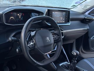 Peugeot 2008 2020 1.2 PureTech Allure 101-thumb-12