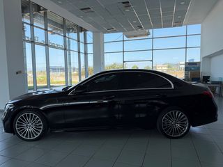 Mercedes-Benz C 300 2023 AMG LINE-thumb-5