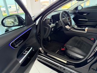 Mercedes-Benz C 300 2023 AMG LINE-thumb-9