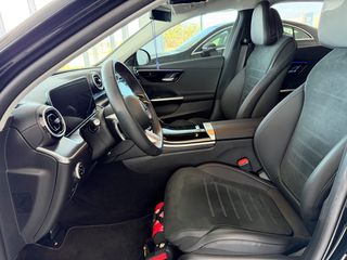 Mercedes-Benz C 300 2023 AMG LINE-thumb-10