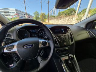 Ford Focus 2011-thumb-13