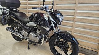 Suzuki Inazuma 250 2015-thumb-9