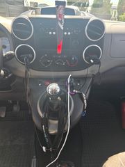 Peugeot Partner 2017-thumb-6