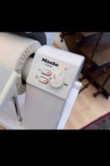Miele 895 D πρέσα σιδερώματος-thumb-3